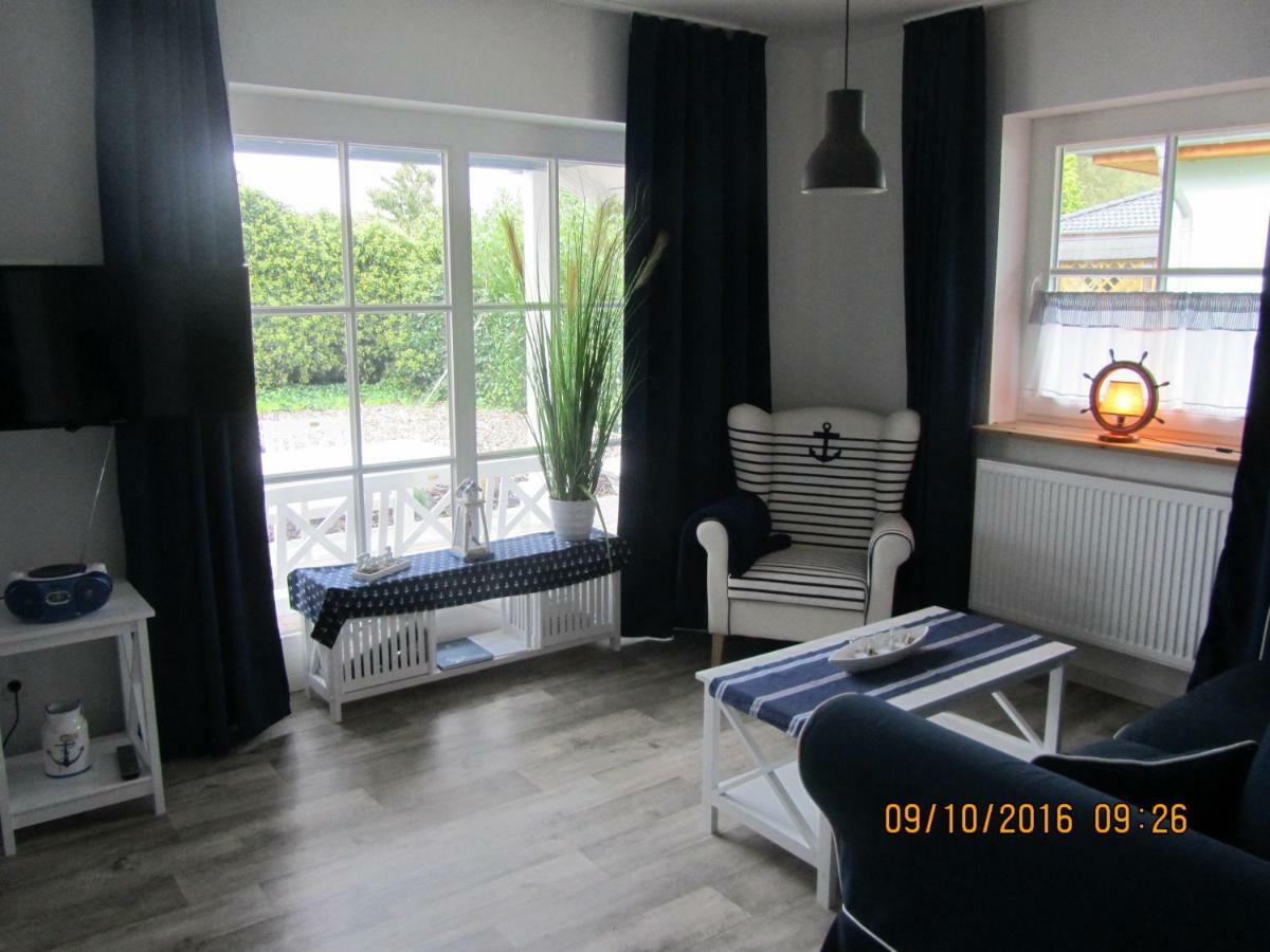 Villa Ferienhaus Ankerplatz Rugen à Gingst Extérieur photo